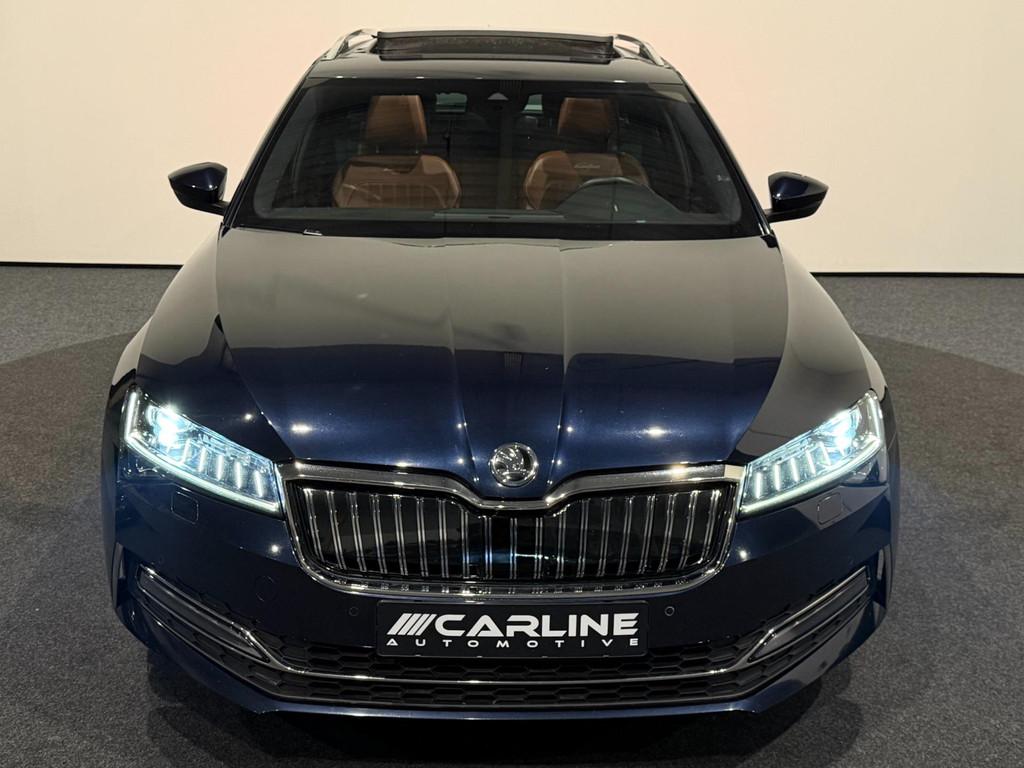 Skoda Superb Combi 1.4 TSI iV Laurin & Klement PLUG-IN Hybri, Auto's, Gebruikt, Euro 6, Blauw, Leder
