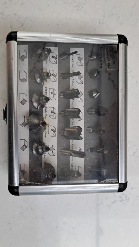 Ferm frezenset - Zo goed als nieuw, Doe-het-zelf en Verbouw, Gereedschap | Freesmachines, Ophalen, Zo goed als nieuw, Bovenfrees