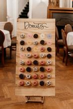 Donutwall | Donutbord | Donutmuur • Voor 40 tot 80 donuts, Ophalen, Nieuw, Geboorte of Huwelijk