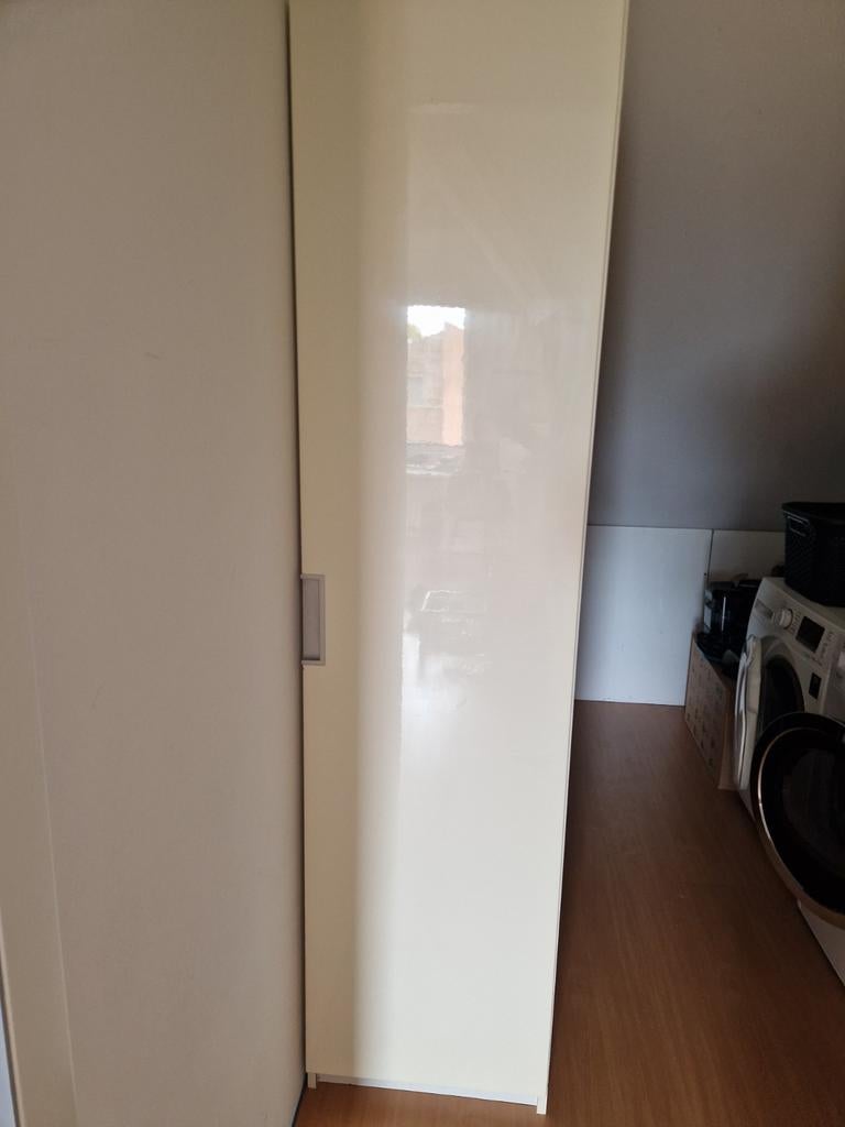 Ikea Pax kast met planken en hoogglans deur, Huis en Inrichting, Kasten | Kledingkasten, Gebruikt, 200 cm of meer, 50 tot 100 cm