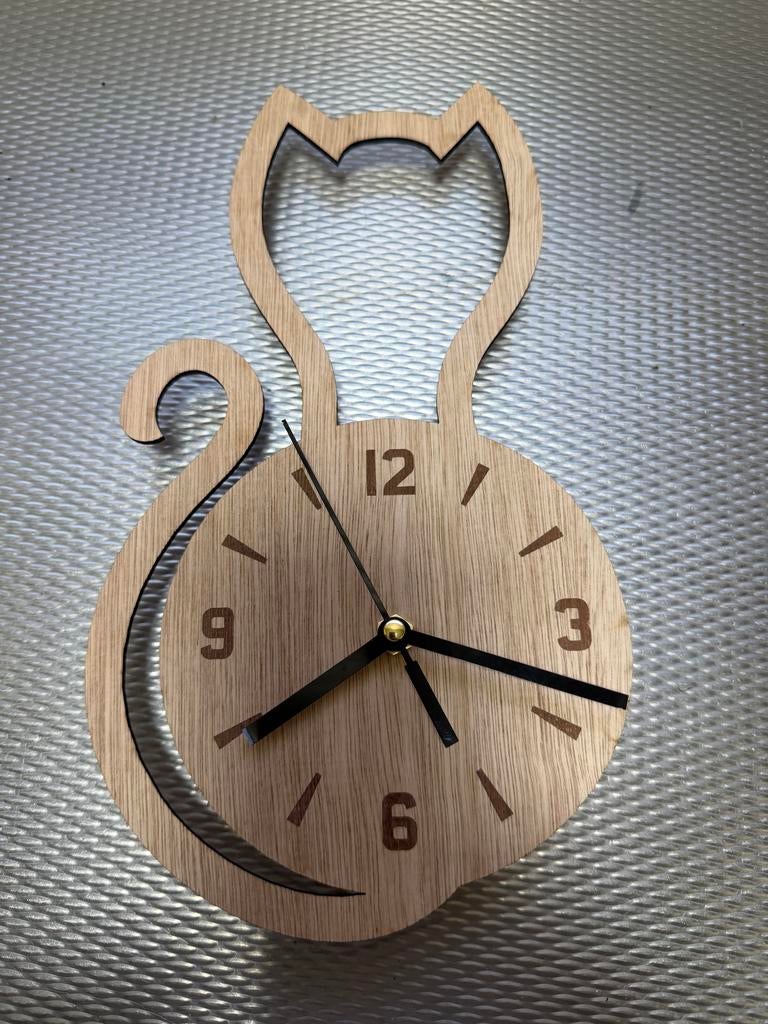 Wandklok Kat - Stil Uurwerk