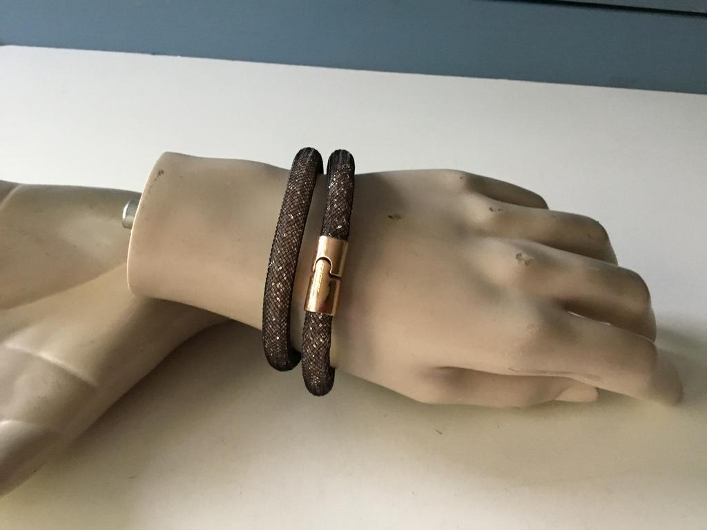 SWAROVSKI ARMBAND ( in Hilversum ), Sieraden, Tassen en Uiterlijk, Armbanden, Ophalen of Verzenden, Zo goed als nieuw