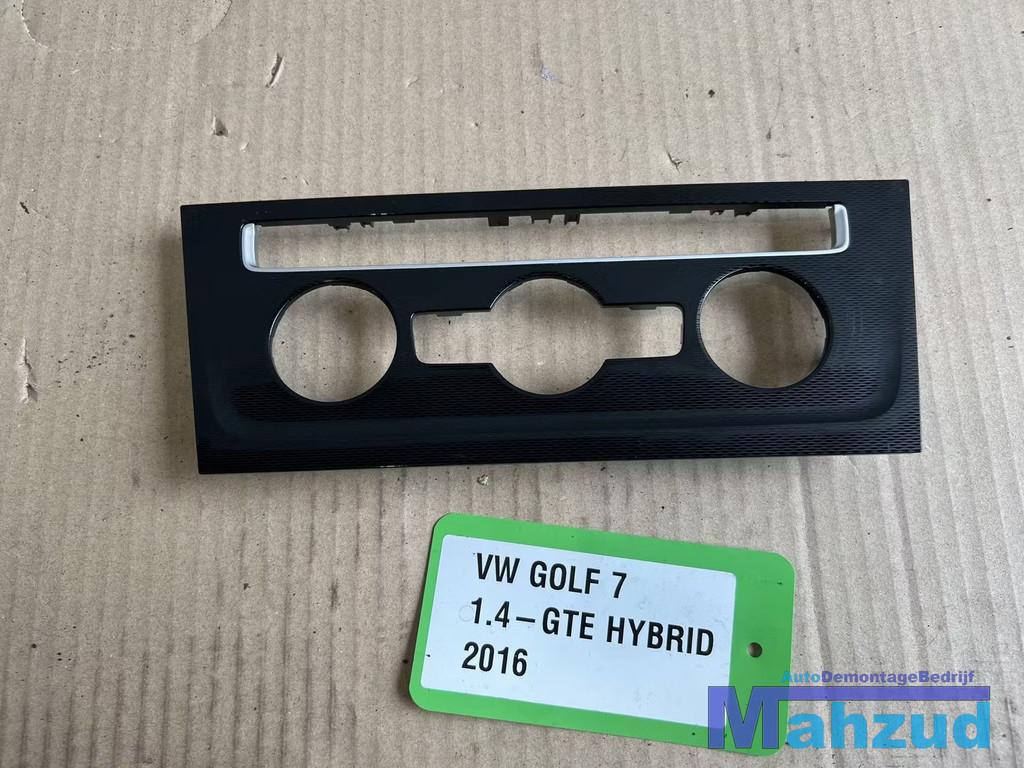 VW GOLF 7 Kachelpaneel aircopaneel kap 2012-2021 5G0863100G, Auto-onderdelen, Gebruikt, Volkswagen, Volkswagen AG, Berliner Ring 2
38440  Wolfsburg, DE