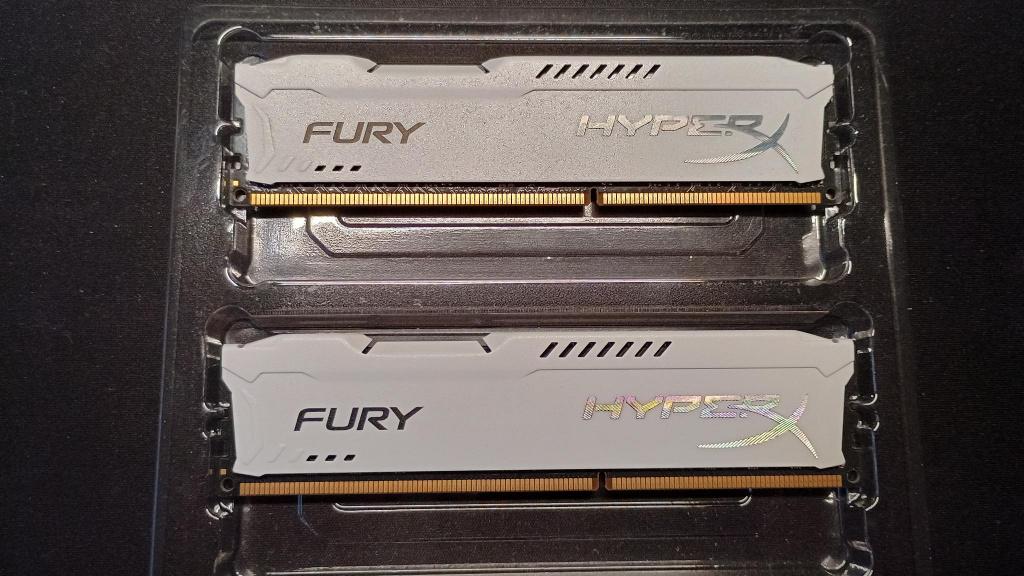 Kingston HyperX FURY 16GB (2x8GB) DDR3 1866MHz – White, Computers en Software, RAM geheugen, DDR3, Ophalen of Verzenden, Zo goed als nieuw