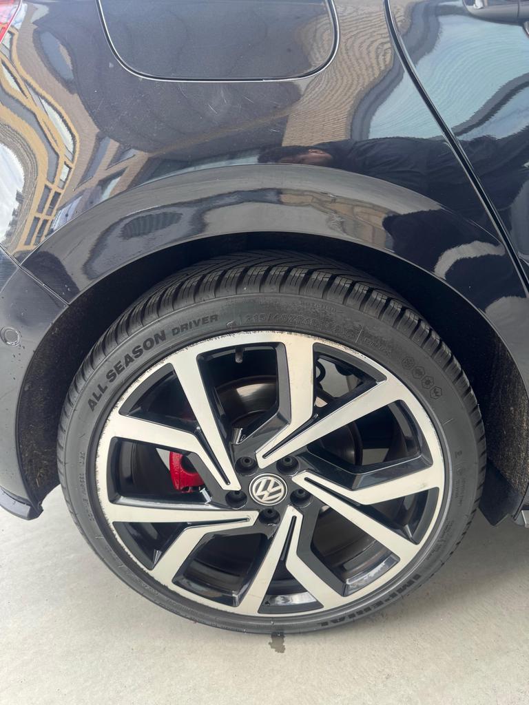 Volkswagen Polo 2.0 TSI 200pk 6-DSG 2018 Zwart, Zwart, 4 cilinders, 1984 cc, Zwart