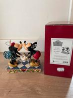 Disney Traditions Jim Shore Mickey Minnie "Smooch for My Swe, Verzamelen, Ophalen of Verzenden, Mickey Mouse, Zo goed als nieuw