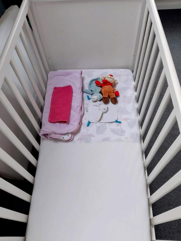 Ikea Sundvik Ledikant 60x120 cm - Wit, Kinderen en Baby's, Babywiegjes en Ledikanten, Ophalen, Gebruikt, Ledikant