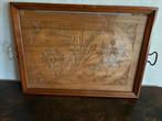 Antiek dienblad met houtsnijwerk achter glazen blad. 39x64cm, Ophalen, Zo goed als nieuw, Rechthoekig, Hout