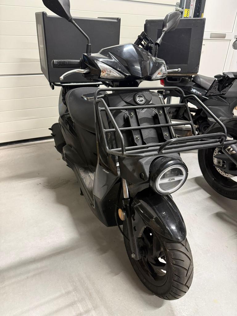 Sym X-PRO, Ophalen, Maximaal 45 km/u, Zo goed als nieuw