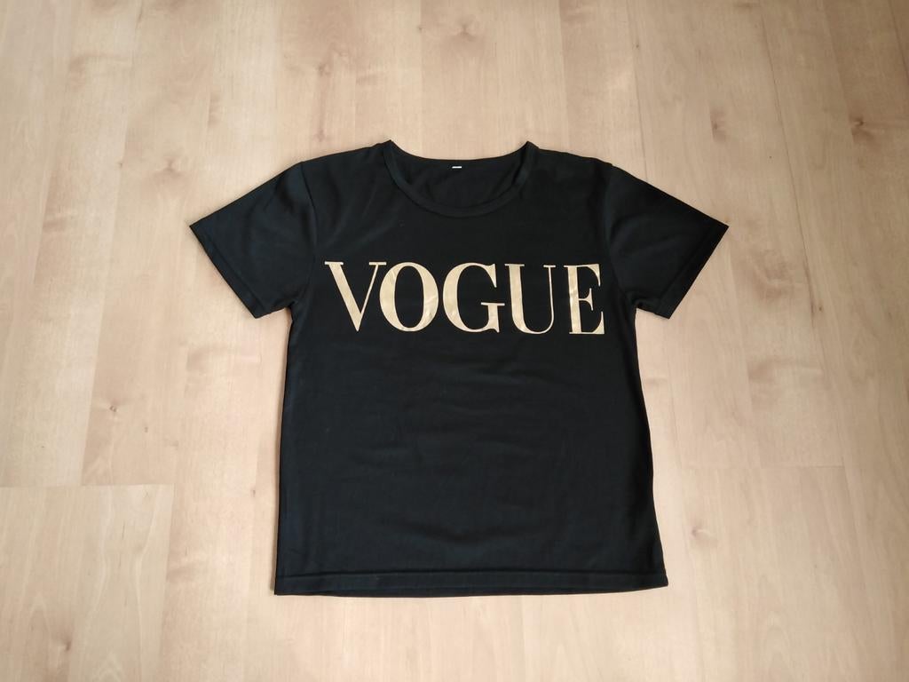 Zwart T-shirt met tekst vogue, Zwart, Ophalen of Verzenden, Zo goed als nieuw, Korte mouw