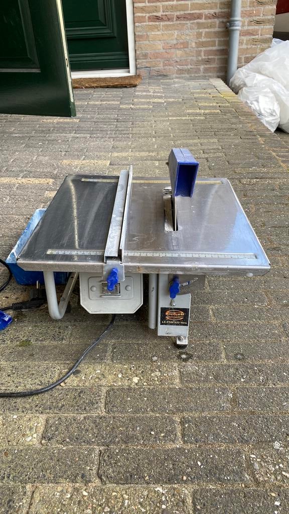 Tegelzaagmachine, Ophalen, Gebruikt, 1200 watt of meer, 30 tot 70 mm