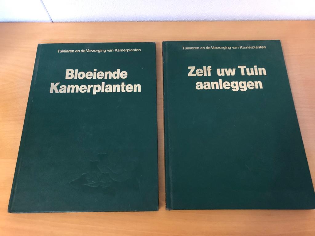 Lekturama flora bloeiende kamerplanten zelf tuin aanleggen, Boeken, Wonen en Tuinieren, Ophalen, Zo goed als nieuw, Lekturama