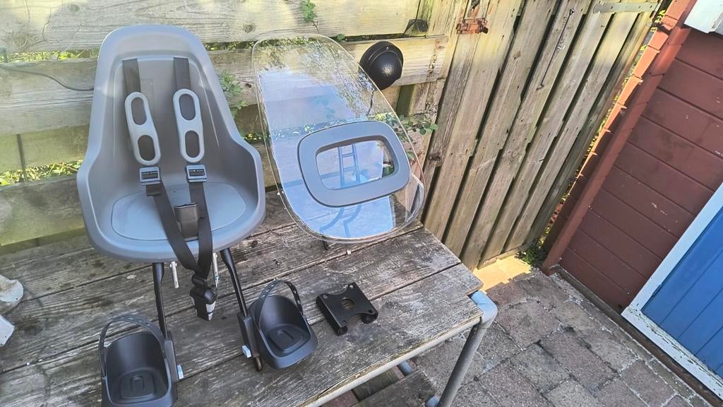 Bobike One Mini voorzitje urban grey met scherm, Fietsen en Brommers, Fietsaccessoires | Fietsstoeltjes, Ophalen of Verzenden