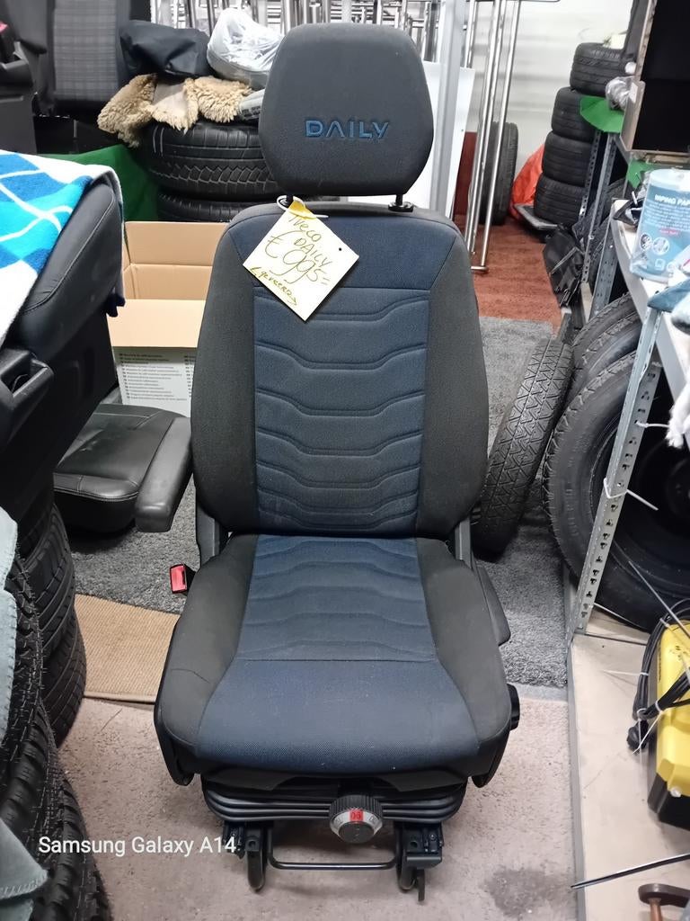 Iveco daily geveerde Bestuurderstoel met armlegger, Auto-onderdelen, Interieur en Bekleding, Ophalen