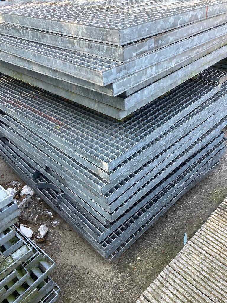 Gegalvaniseerde roosters ( 103 )