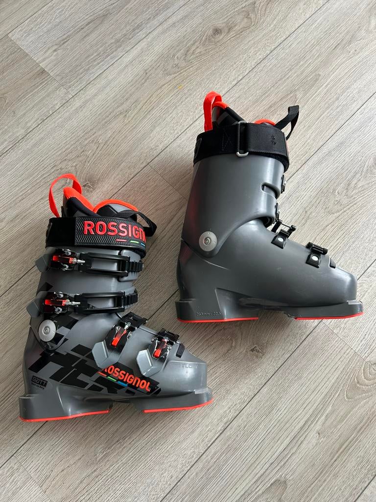 Skischoen ROSSIGNOL Hero 110 sc Worldcup, 22,5, Sport en Fitness, 140 tot 160 cm, Rossignol, Schoenen, Ophalen of Verzenden
