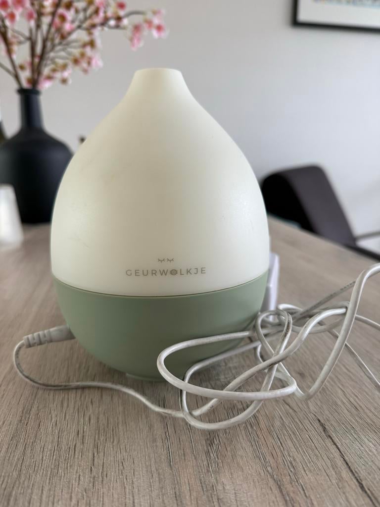 Geurwolkje diffuser - Zo goed als nieuw, Huis en Inrichting, Woonaccessoires | Overige, Ophalen, Meerkleurig, Kunststof, Zo goed als nieuw