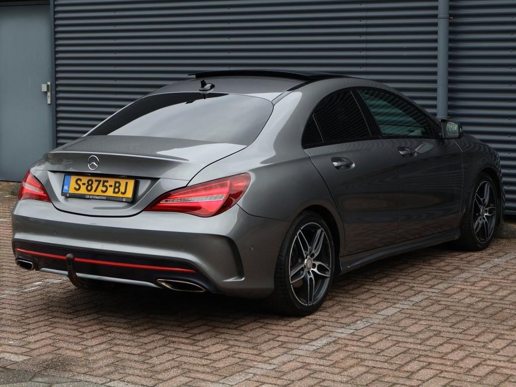 Mercedes-Benz CLA-klasse 250 Prestige AMG|Vol opties, Auto's, CLA, Gebruikt, 4 cilinders, Leder
