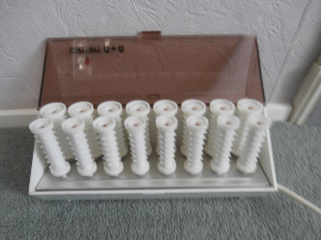 Carmen krulset 8 + 8., Ophalen, Zo goed als nieuw, Haarverzorging