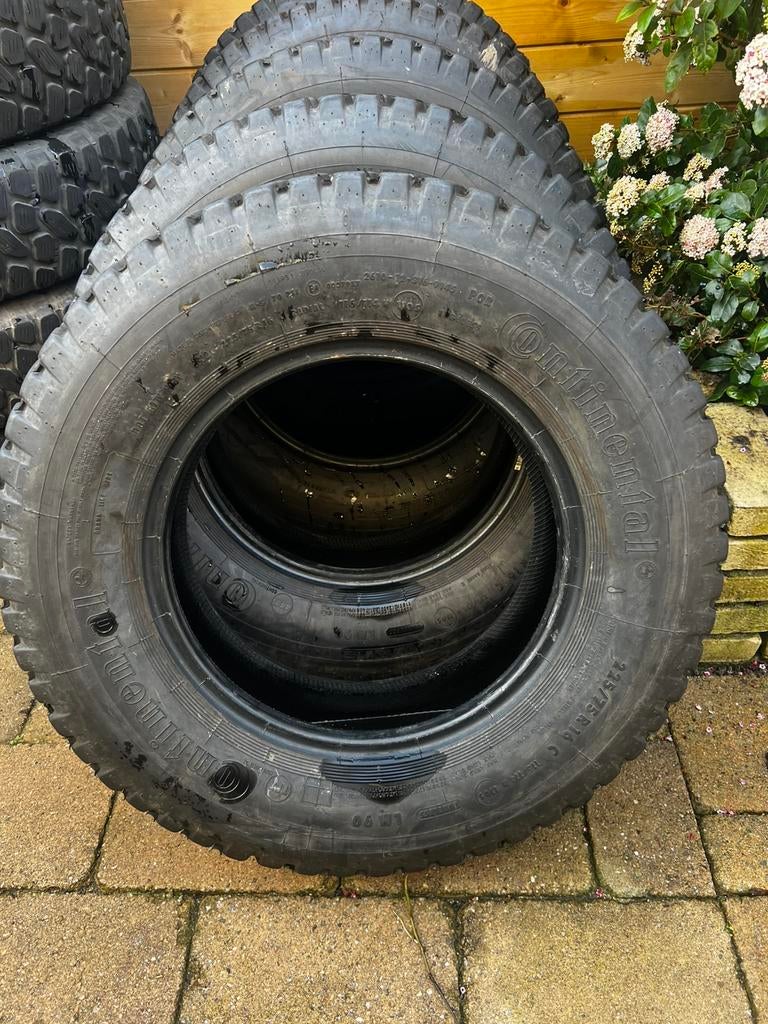 Terreinbanden 225-75-16 Continental LM90, Auto-onderdelen, Ophalen, Bestelwagen, 16 inch, Nieuw