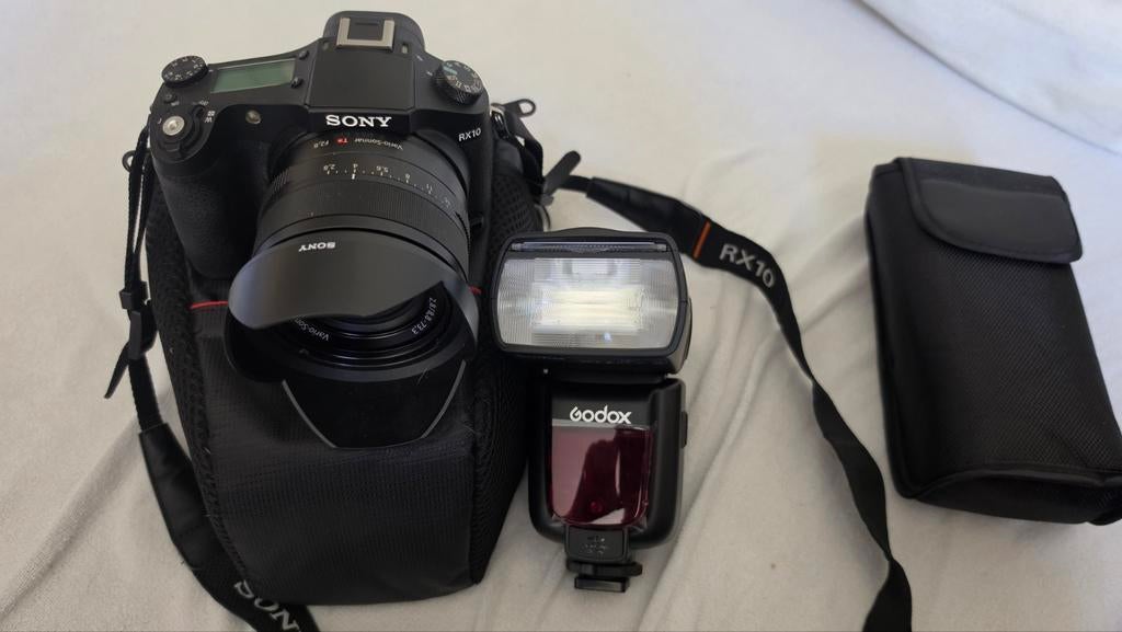 Sony RX10 camera + Godox TT600 flitser - Complete set, Audio, Tv en Foto, Fotografie | Flitsers, Ophalen of Verzenden, Gebruikt