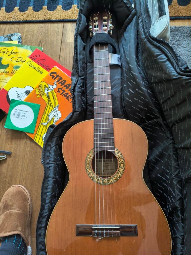 Esteve gitaar compleet met tas en accessoires, Ophalen, Gebruikt, Klassieke of Spaanse gitaar, Met koffer
