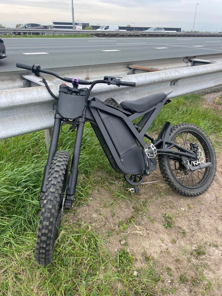 Gt2000 custom (waardepeiling), Ophalen, Zo goed als nieuw, Overige merken