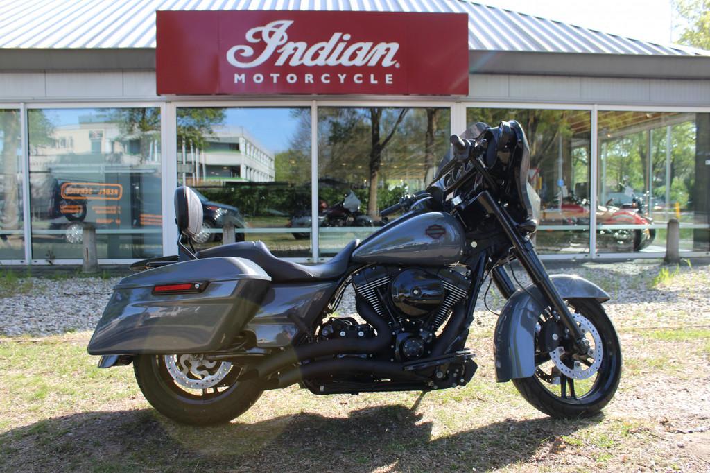 Harley-Davidson Street Glide FLHX, Motoren, Motoren | Harley-Davidson, 1688 cc, Chopper, Bedrijf, Meer dan 35 kW