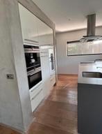 ✨ Luxe Snaidero met kookeiland & kastenwand – composiet ✨