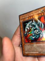 Blue-Eyes Toon Dragon MRL-E000 OG holobleed, Ophalen, Zo goed als nieuw