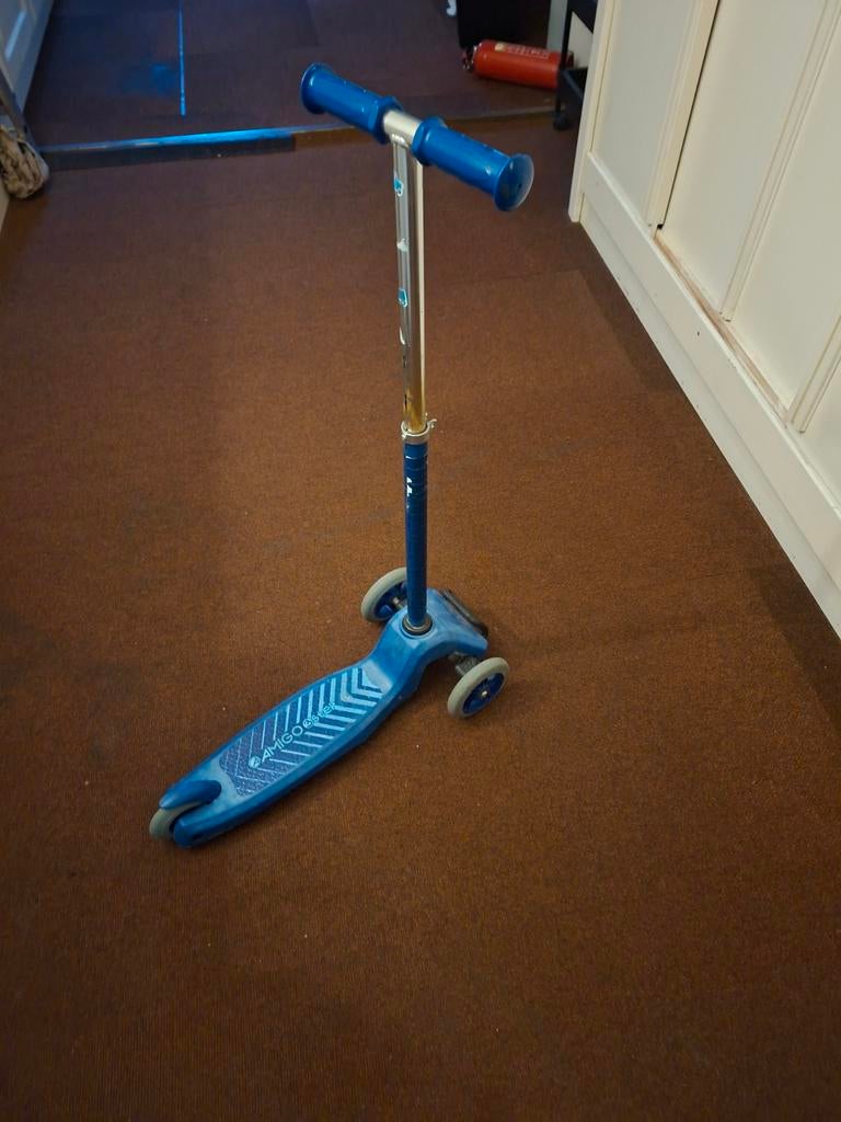 AMIGO Step - Blauw, 3 wielen, verstelbaar stuur, Fietsen en Brommers, Steps, Ophalen of Verzenden, Gebruikt, Gewone step, AMIGO