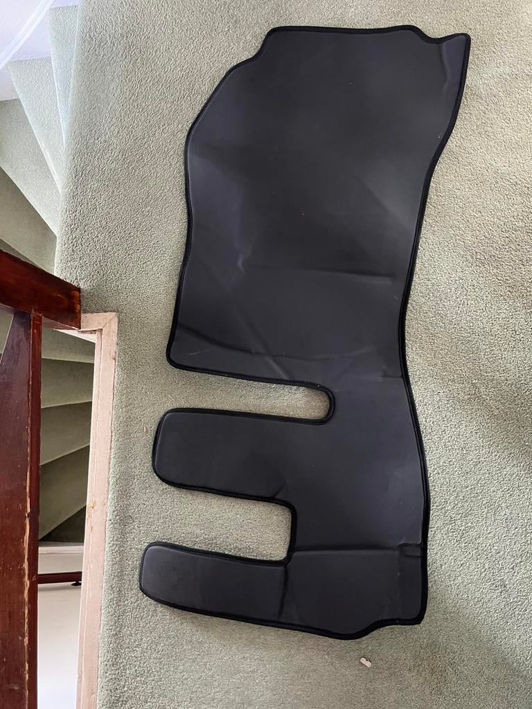 Scania R streamline mattenset zwart leer, Ophalen, Gebruikt