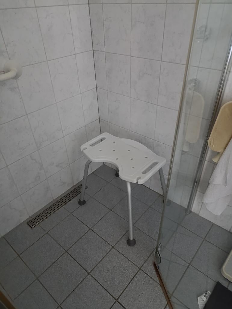 Douchekruk, Ophalen, Onbekend, Zo goed als nieuw, Onbekend