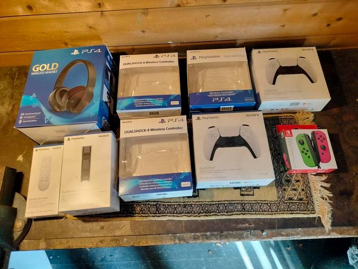 Lege PlayStation en Nintendo Switch Game Verpakkingen, Spelcomputers en Games, Spelcomputers | Overige, Gebruikt, Ophalen of Verzenden