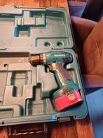 Makita Boor- en Schroefmachine met 2 x 2.Accu's en Opladers, Gebruikt, Variabele snelheid, Ophalen of Verzenden, Boor- en Schroefmachine