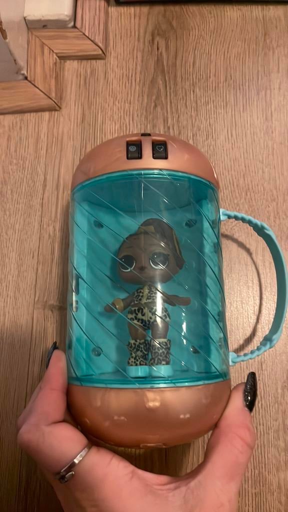 Lol surprise, Ophalen, Zo goed als nieuw