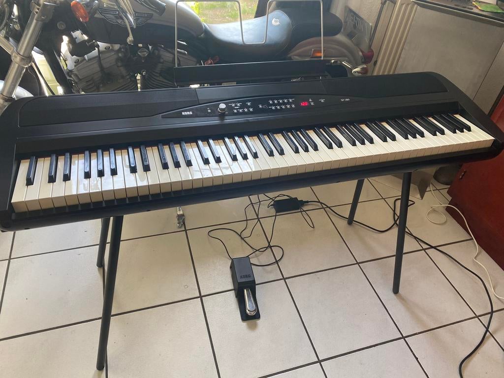 Korg SP-280 Digitale Piano, Ophalen, Zo goed als nieuw, 88 toetsen, Korg