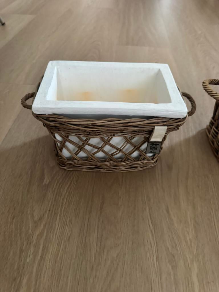 Riviera Maison plantenpot, Huis en Inrichting, Woonaccessoires | Schalen en Manden, Ophalen, Zo goed als nieuw, Vierkant