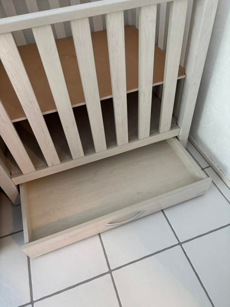 baby box met lade, Ophalen, Zo goed als nieuw, Lade