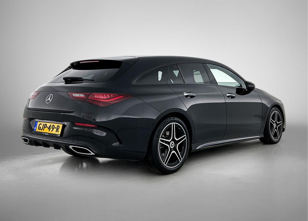 Mercedes-Benz CLA-Klasse Shooting Brake 180 AMG Nightpakket, 136 pk, Gebruikt, 4 cilinders, Alcantara
