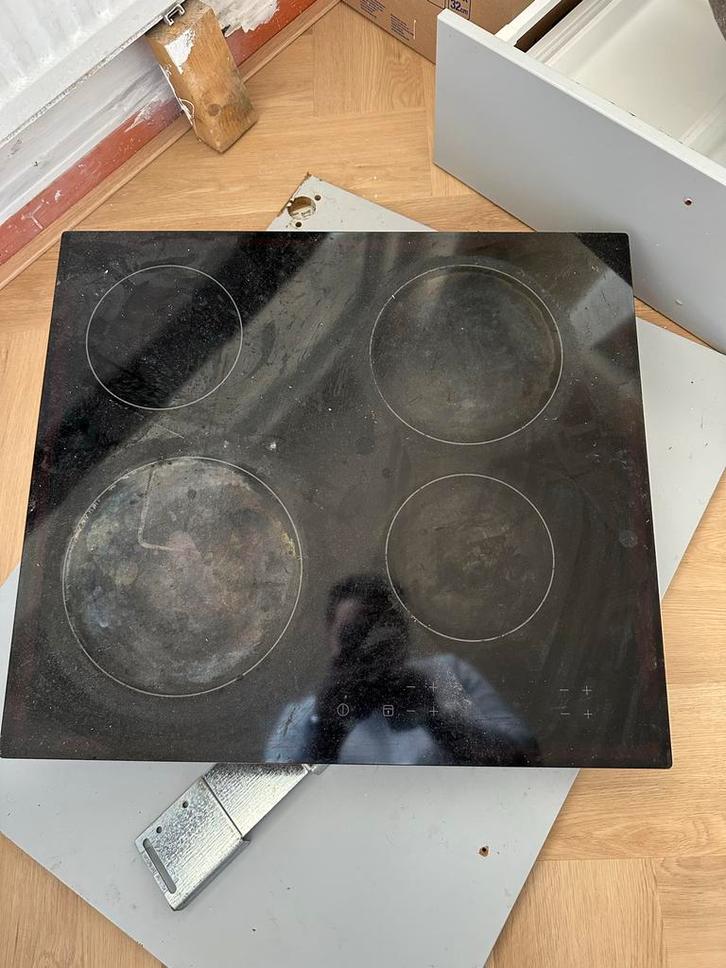 Elektrische kookplaat, Witgoed en Apparatuur, Kookplaten, Gebruikt, Inbouw, Elektrisch, 4 kookzones, Ophalen of Verzenden