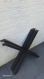 Tuintafel poten 72x75 cm - Zwart metaal, Ophalen, Gebruikt, 50 tot 100 cm, 50 tot 100 cm