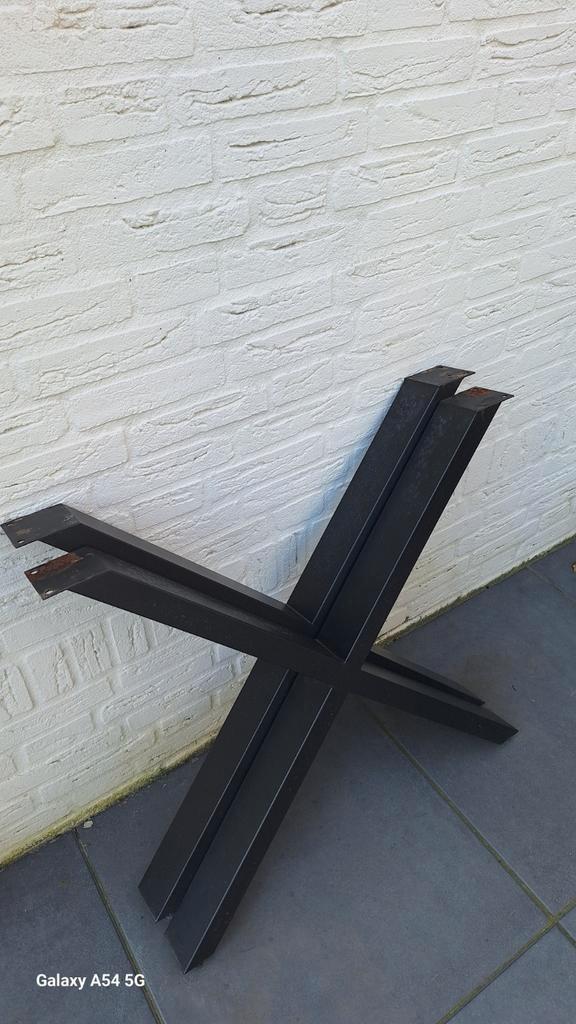 Tuintafel poten 72x75 cm - Zwart metaal, Huis en Inrichting, Tafelonderdelen, Gebruikt, 50 tot 100 cm, 50 tot 100 cm, Rechthoekig