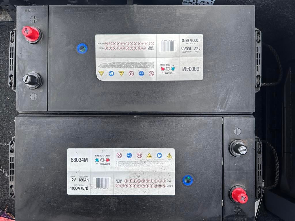 2x Accu 12V 180Ah 1000A (EN) - 68034M, Auto-onderdelen, Accu's en Toebehoren, Ophalen, Gebruikt, Universele onderdelen