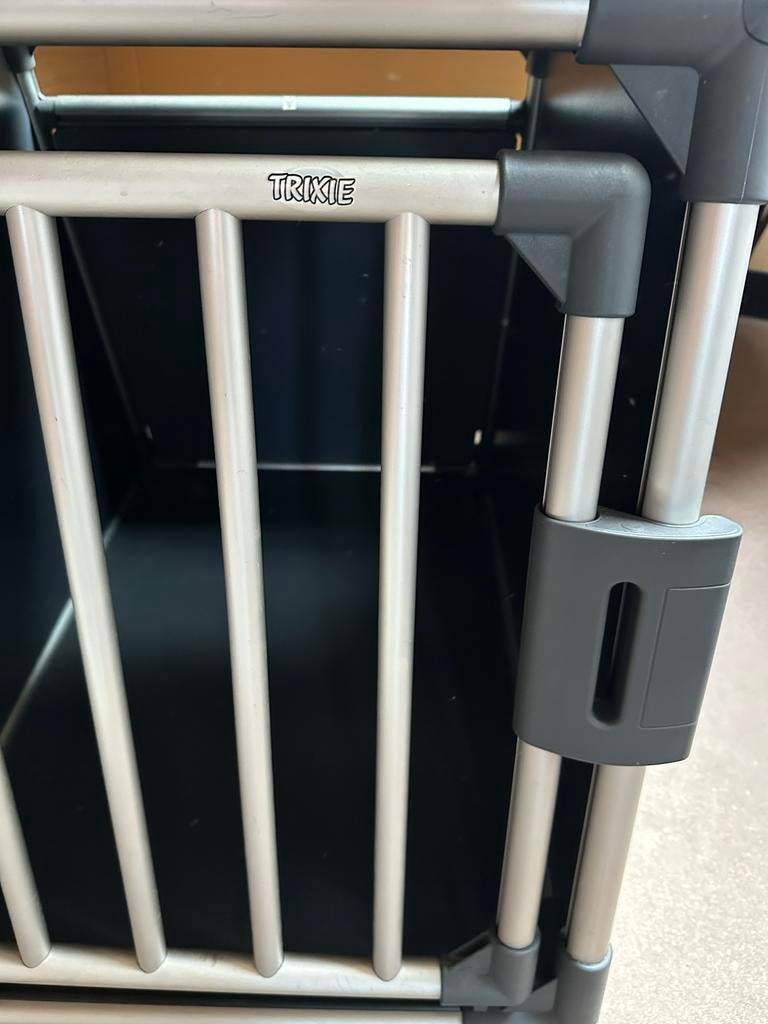 Trixie autobench maat S, Dieren en Toebehoren, Ophalen, Zo goed als nieuw