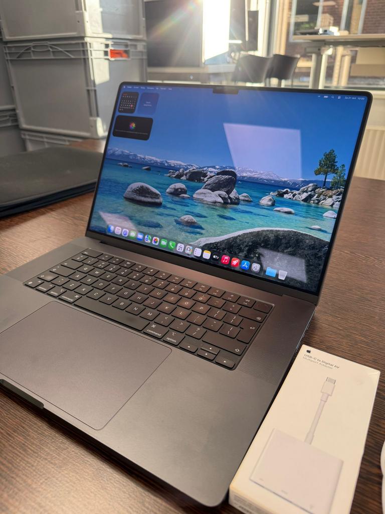 Macbook M3 PRO MAX + 16 INCH - 36GB RAM - 1TB NOG NIEUW, Computers en Software, Apple Macbooks, MacBook Pro, Qwerty, 512 GB, Ophalen of Verzenden