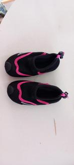 Waterschoenen surfschoenen maat 24, Watersport en Boten, Ophalen of Verzenden, Zo goed als nieuw, Kind, Zeil- of Surfschoenen