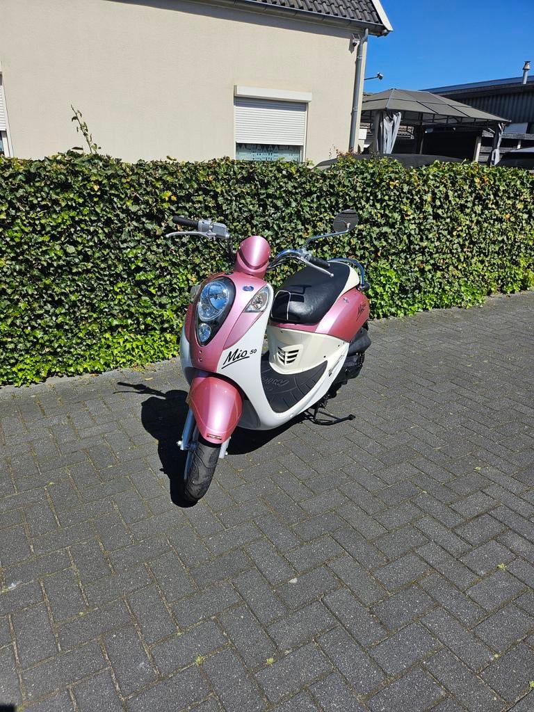 Sym Mio 45 Scooter - Goede staat met garantie!, Fietsen en Brommers, Scooters | SYM, Maximaal 45 km/u, Sym, Sym@hotmail.nl, 49 cc