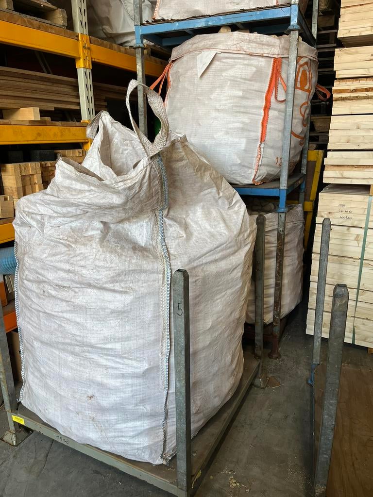 5 big bag briketten, Minder dan 3 m³, Ophalen