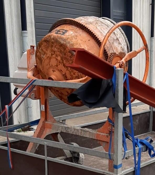 Betonmixer  betonmolen, Ophalen, Gebruikt